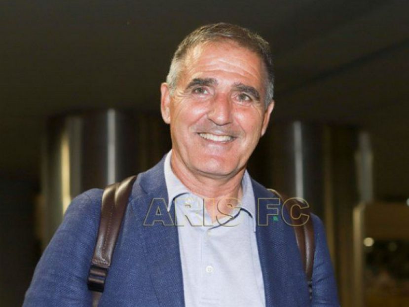 Παρουσιάζει Ερέρα