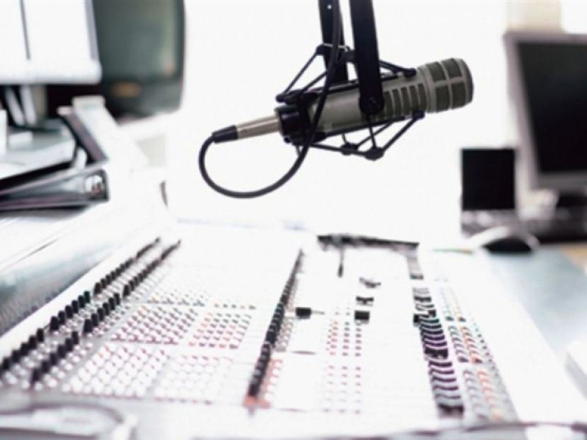 AEL RADIO 104,8 από 17 Μαΐου