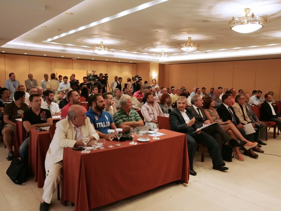 Με Καρανικόλα στην κλήρωση