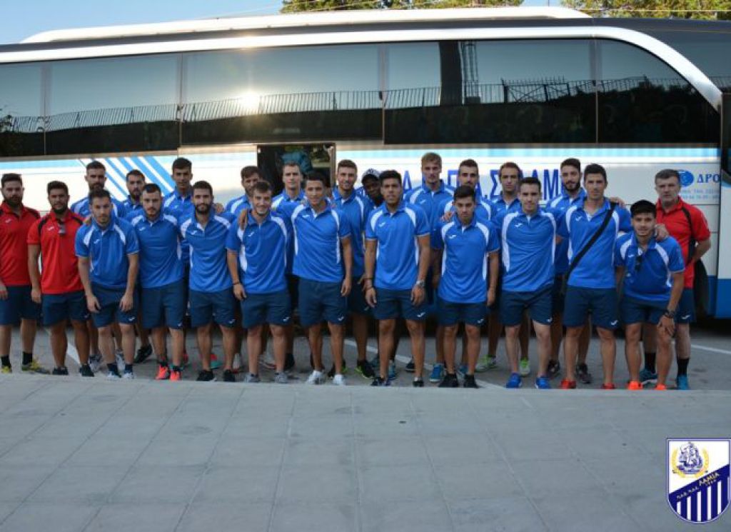 Έφυγε για Καρπενήσι (photos)