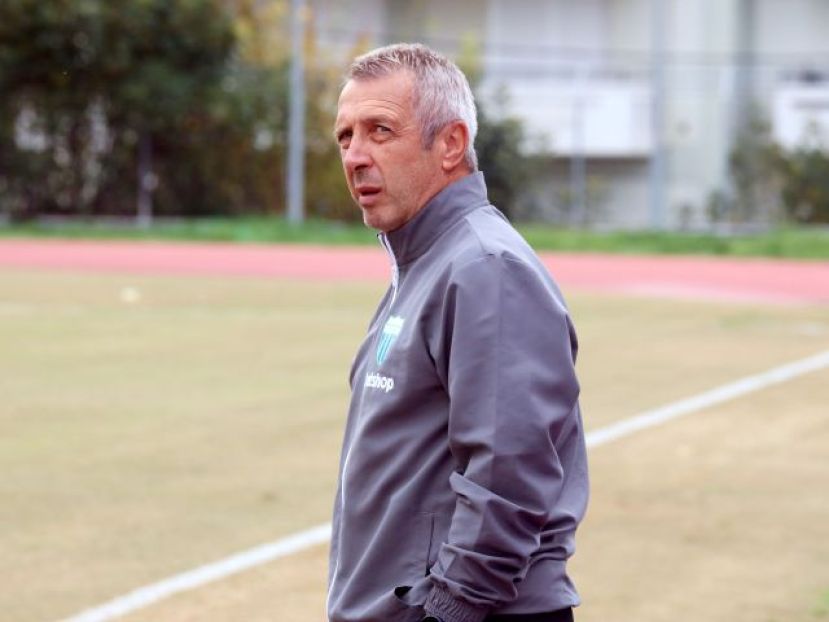 Νιόπλιας: «Είναι εξοντωτικό»