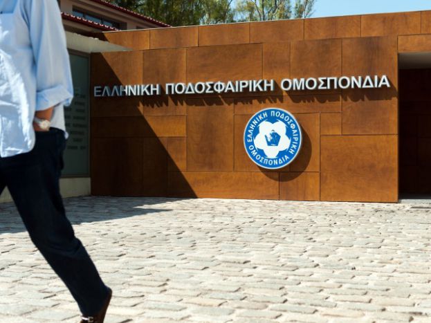 Αναδιάρθρωση χωρίς λογική