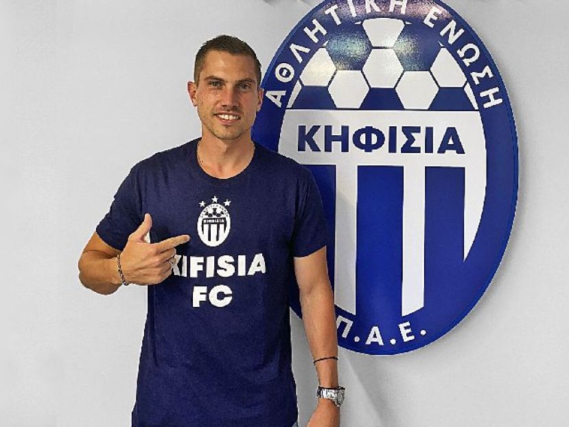 Ανανέωσε ο Παυλάκης