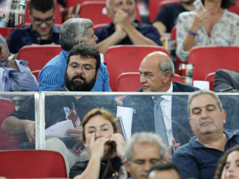 Επίσημοι προσκεκλημένοι