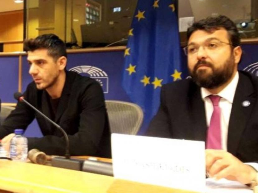 «Μόνη… αυτοχρηματοδοτούμενη»