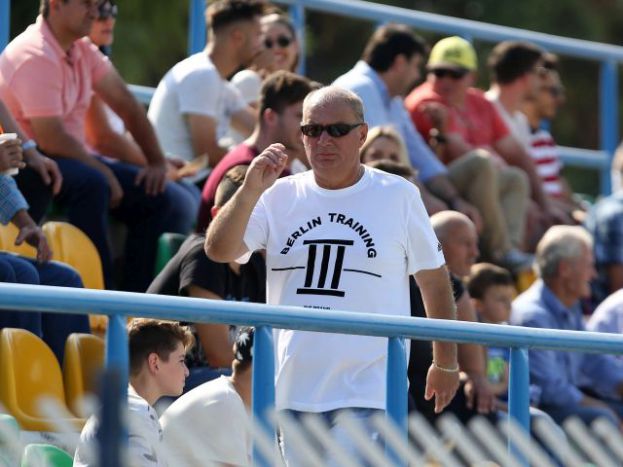 Το βλέμμα στις εκκρεμότητες