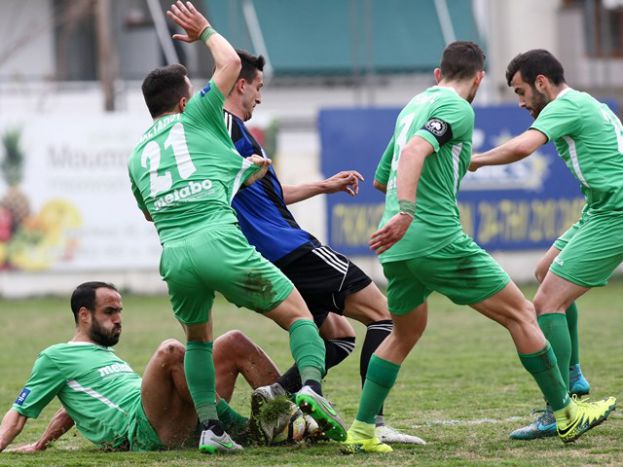 Τρεις εκτός για Κόστιτς