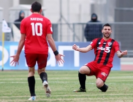 Έξαλλοι στο Αιγίνιο