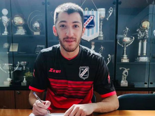 Συνεχίζουν στη Football League