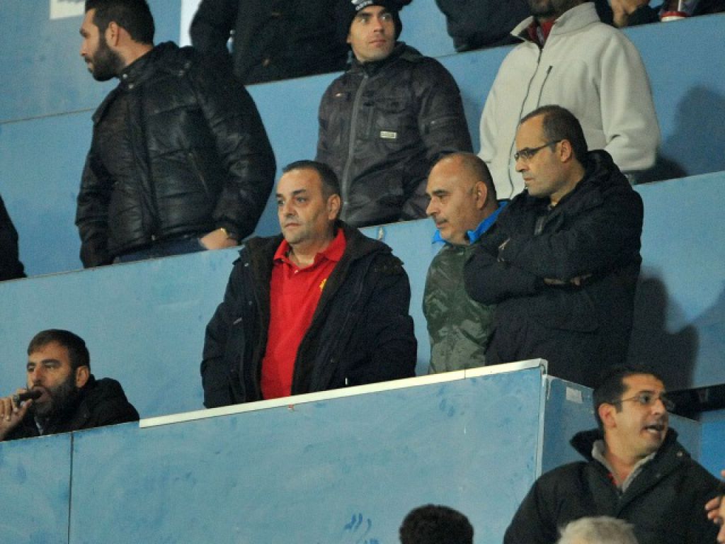 «Αναλαμβάνω πρόεδρος»