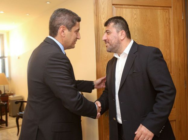 «Ολοκληρωτική λύση στο αδιέξοδο»