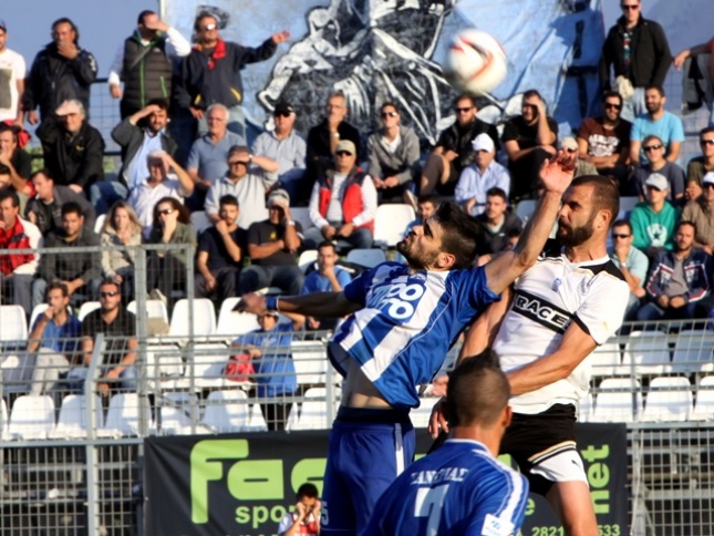 Επιστροφή με φιλικό