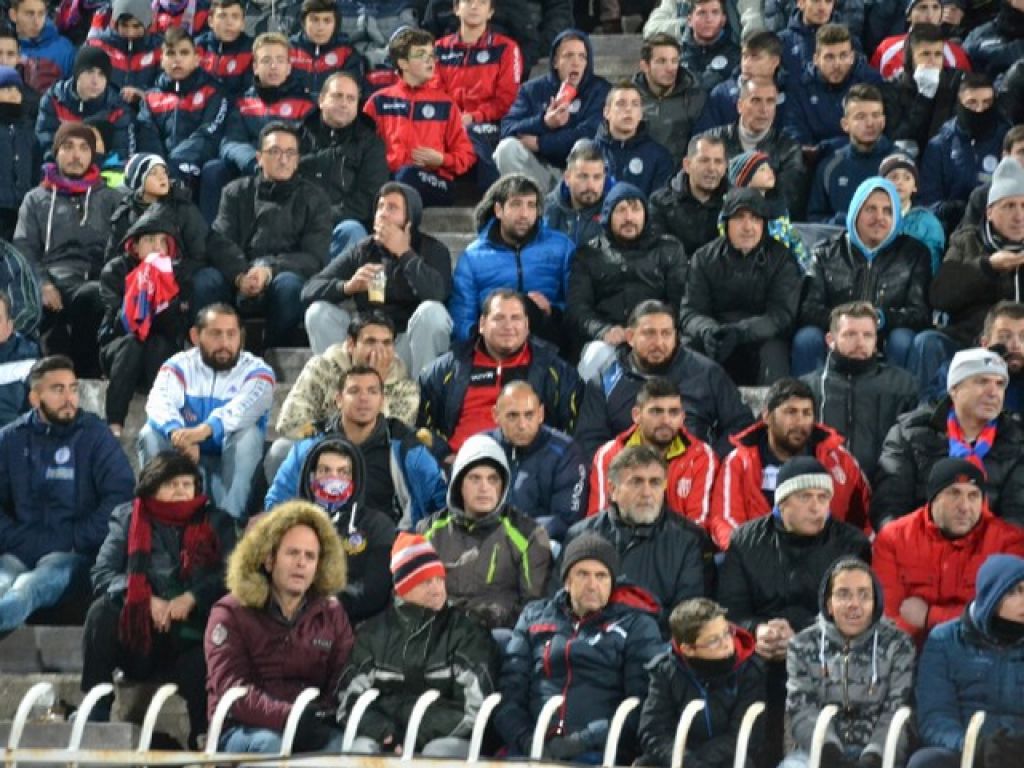 Τα εισιτήρια με Πανθρακικό