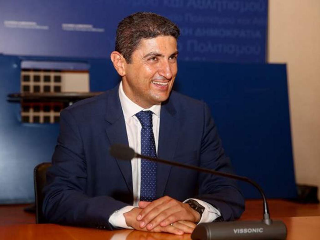 “Τα Ερασιτεχνικά θα ματαιωθούν, τα Επαγγελματικά θα δούμε”