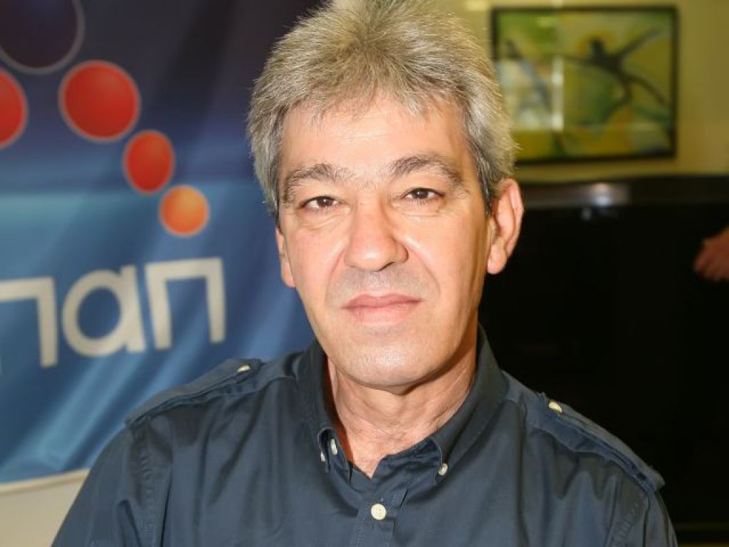Συνεχίζονται οι επαφές, αλλά…