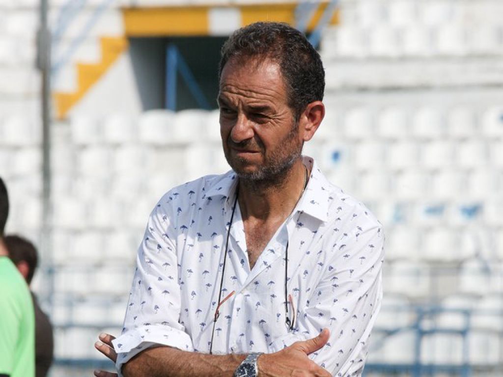 «Χορηγία για να παίξει ο γιος»!