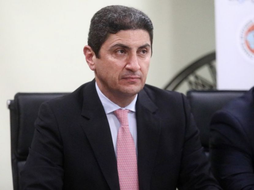 «Η Πολιτεία στηρίζει το αθλητικό οικοδόμημα»
