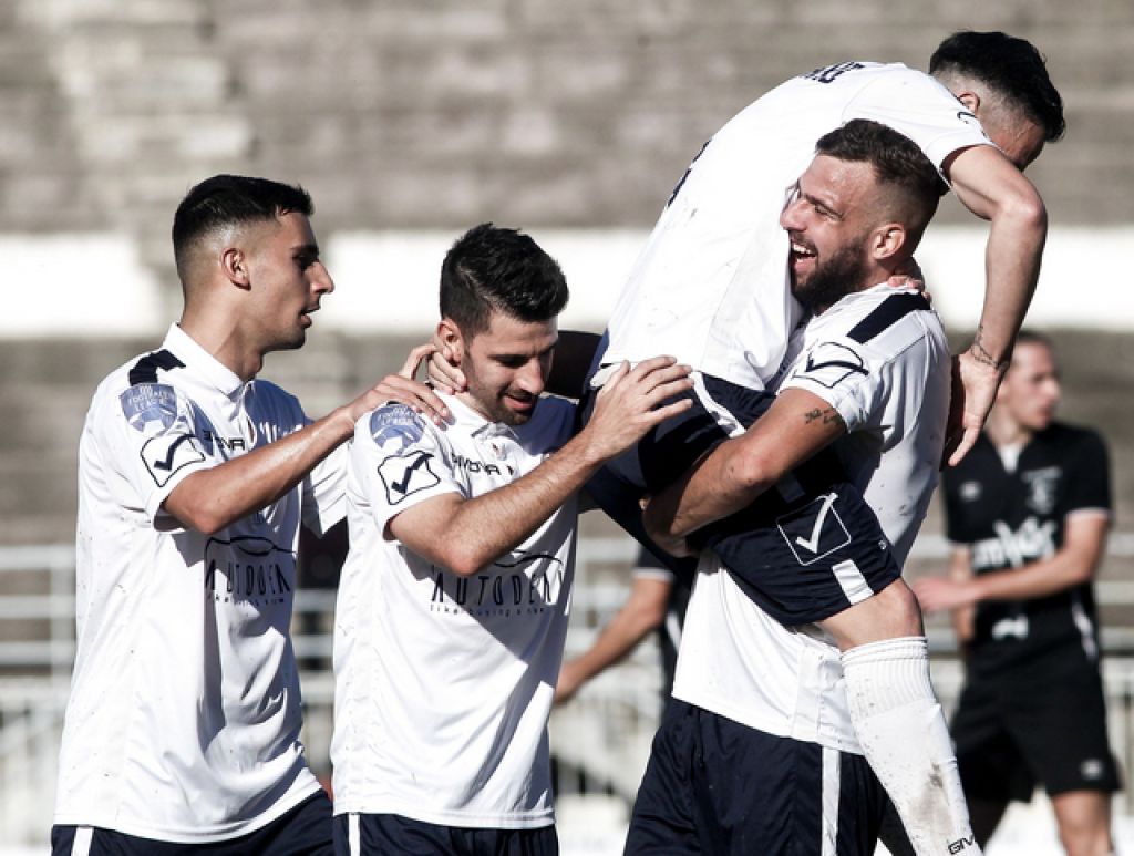 ΑΟΤ: Πρώτοι και καλύτεροι