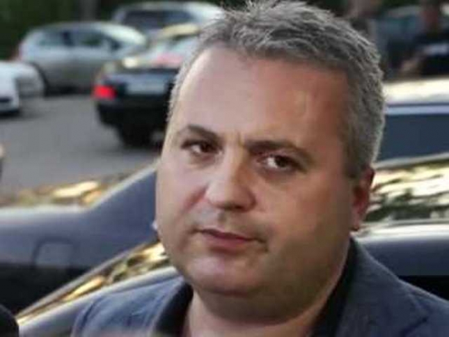 Στο προσκήνιο ο Ντίνεφ!