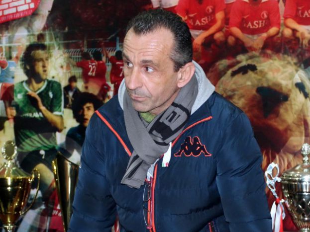 «Χρονιά ντροπή για Πανσερραϊκό»