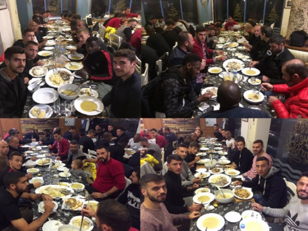 Δείπνο με Καμαρά