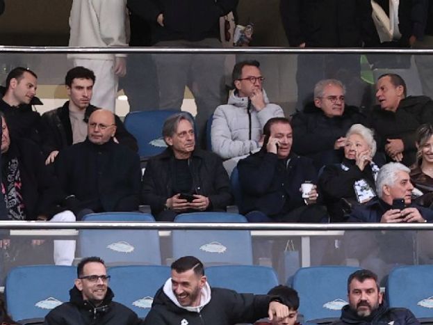 «Στο σπίτι του κρεμασμένου…»