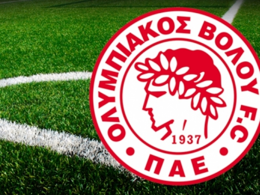 Δείχνει το κοινωνικό του πρόσωπο