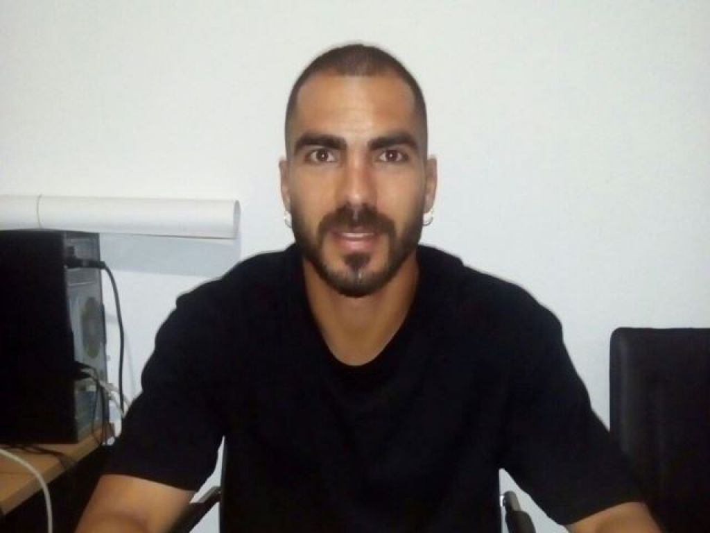 Ανανέωσε ο Κοτσώνης