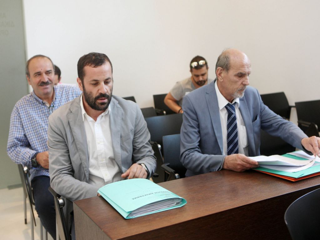 ΑΟΧ… τέλος
