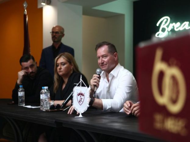 «Φέτος έχουμε τη γνώση των ειδικών»