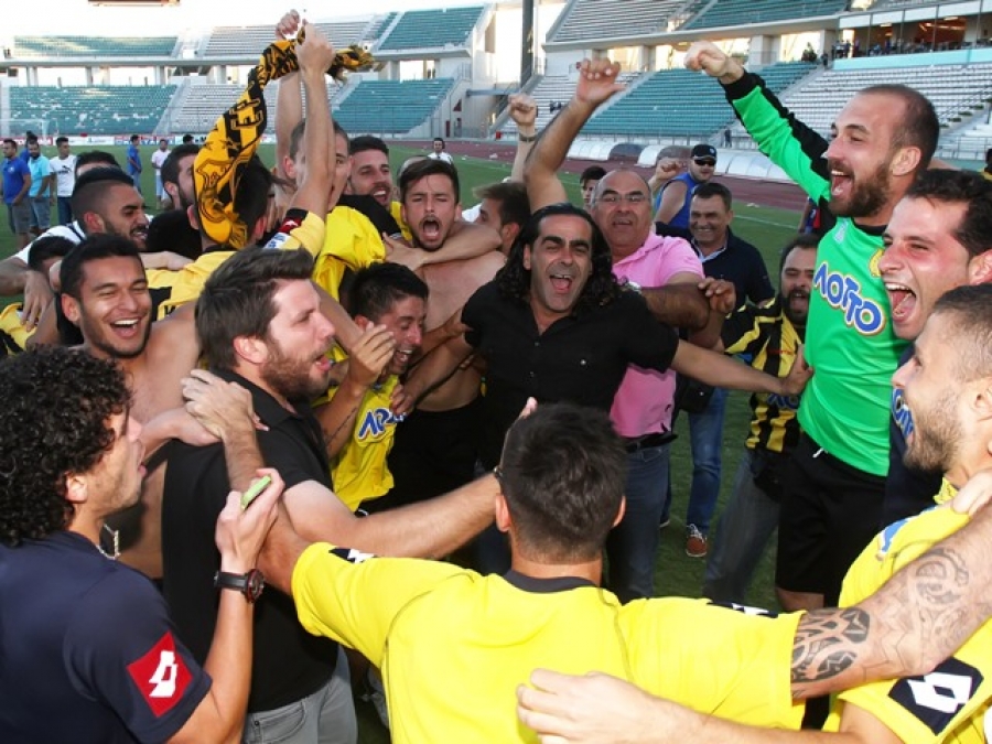 «Απόστολε για σένα…» (photos)