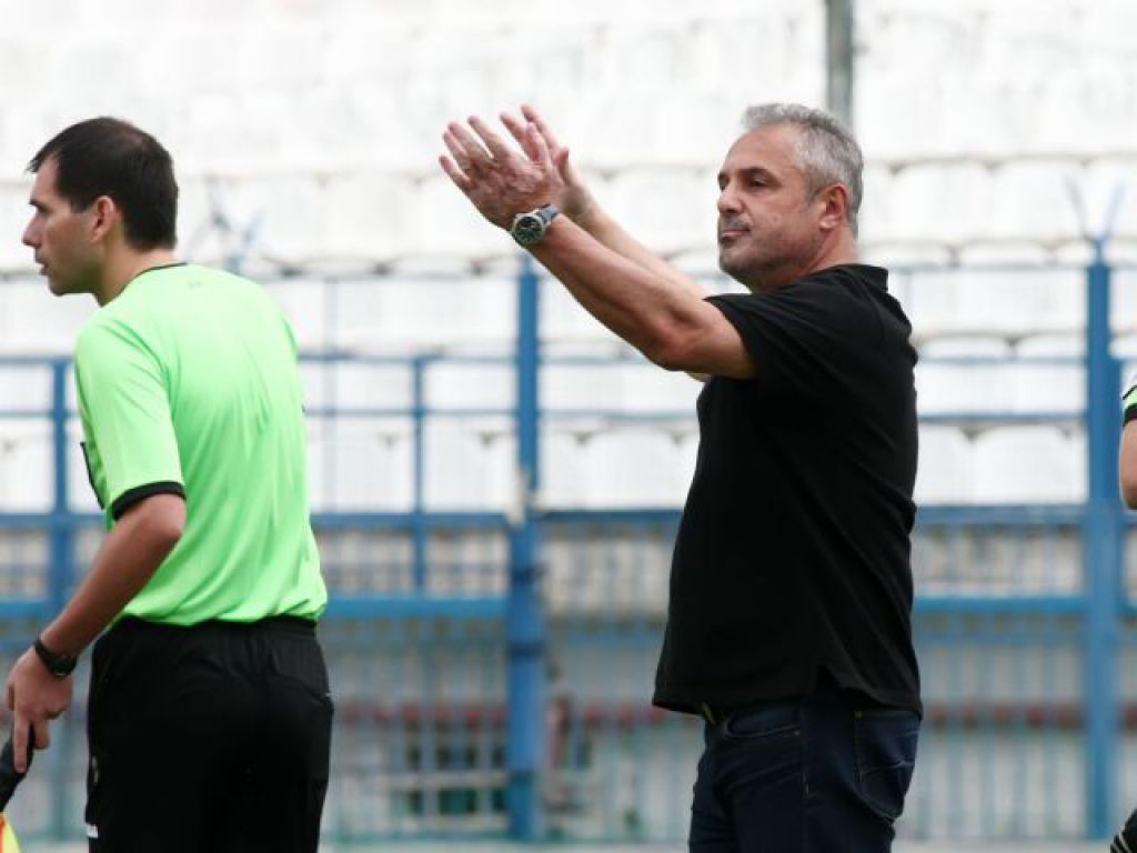 Προβλήματα για Βοσνιάδη