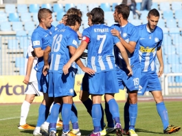 Έρχονται και άλλες αποχωρήσεις