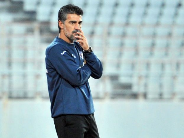 Στροφή σε ΑΟΧ