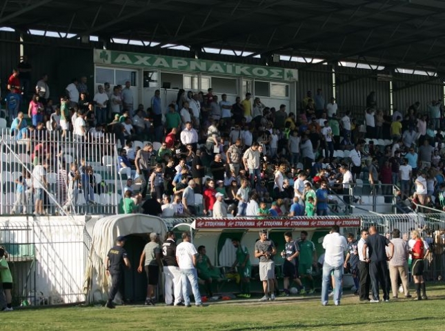 Διαψεύδει ο Αχαρναϊκός