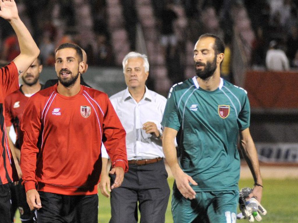 Αναμενόμενη αποχώρηση