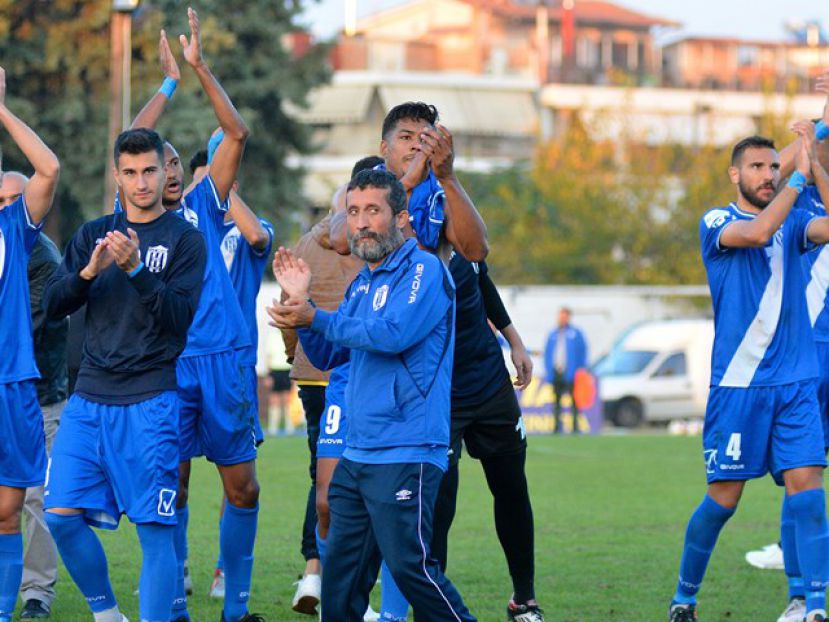 Εννέα στο Διαιτητικό