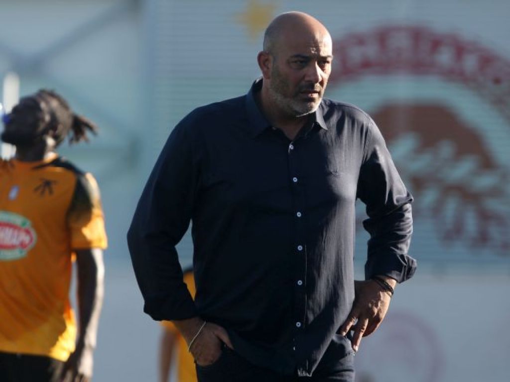 «Περαστικός και μισθοφόρος»