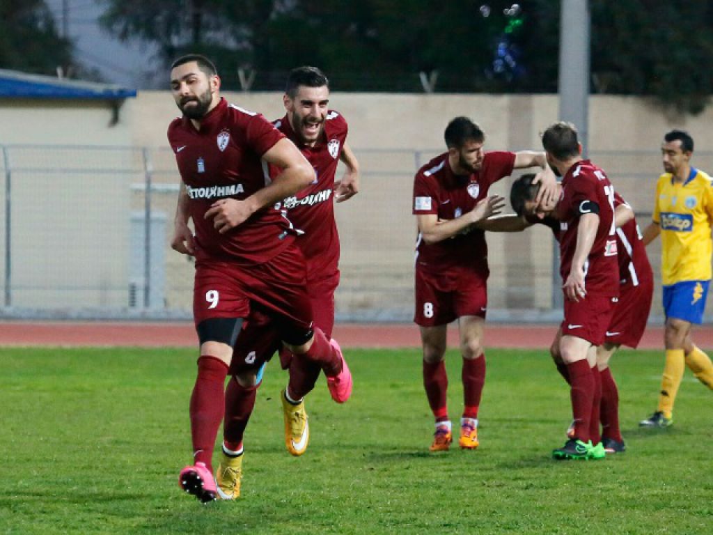 Τρίτη φορά… διψήφιος