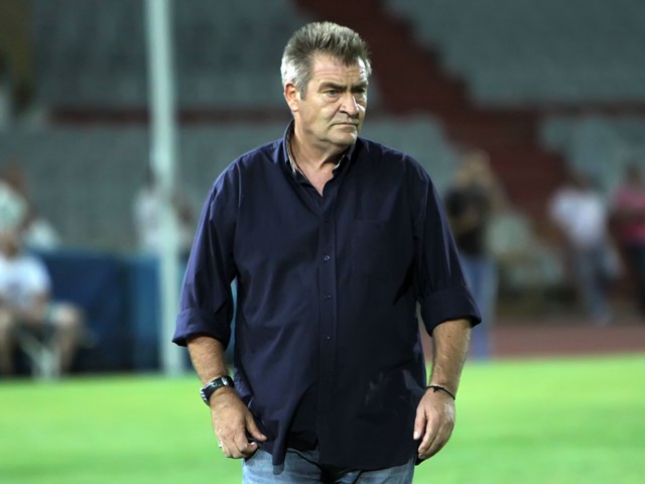 Περιμένουν τη Football League