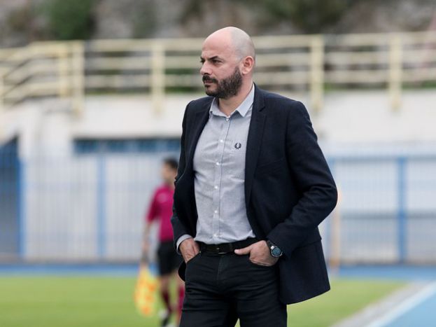 «Απόλυτοι κυρίαρχοι»