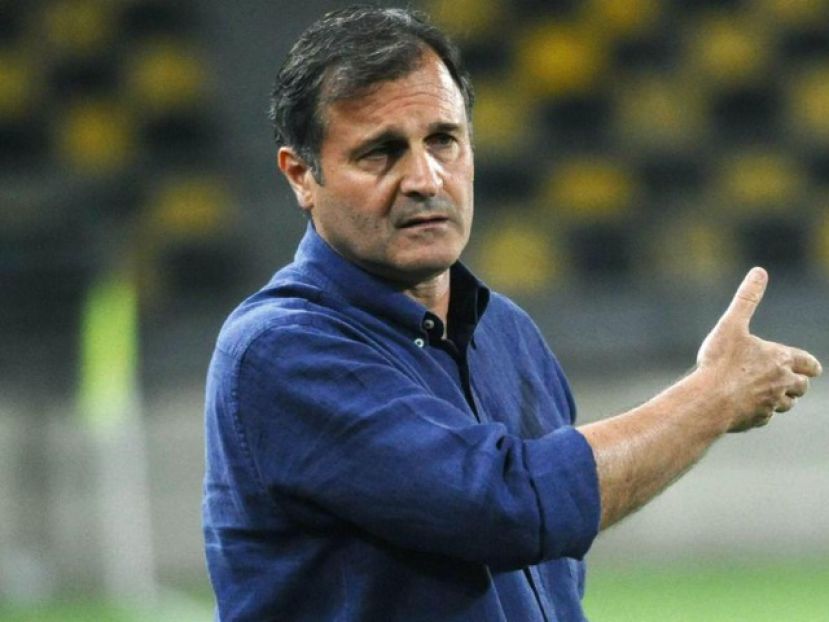 «Με άλλο διαιτητή δεν κέρδιζαν»