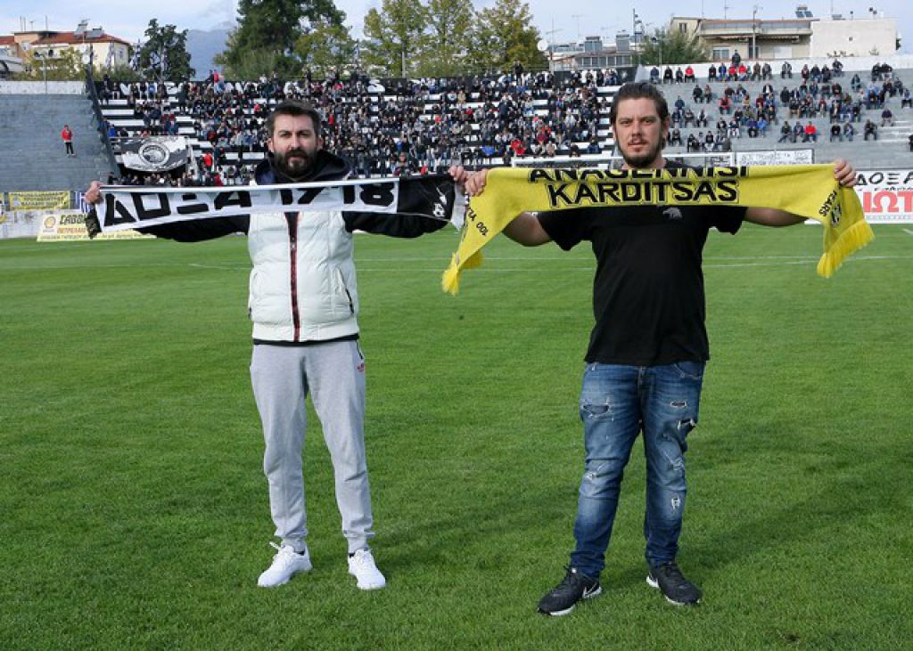 «Αδέρφια» στην εξέδρα (photos)