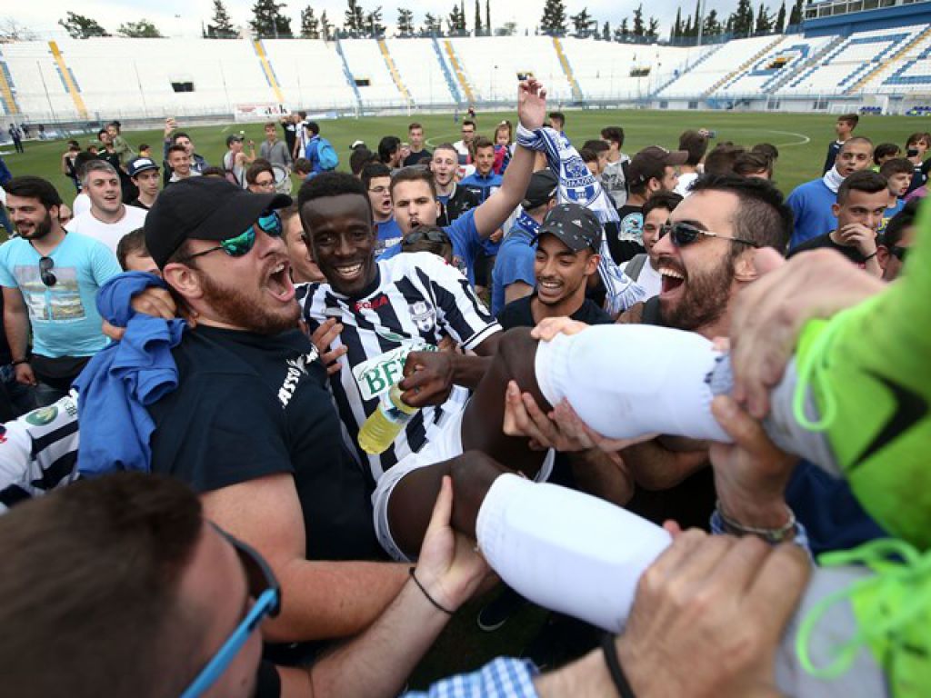 «Γιορτάζει και δεν ξεχνά»