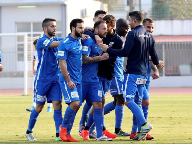 Νοκ άουτ ο Βασιλόγιαννης