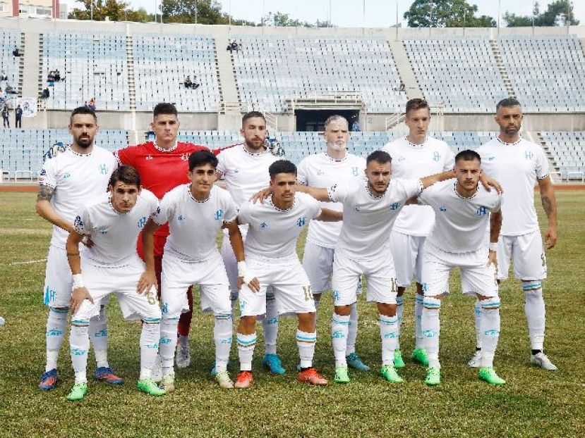 Κεκλεισμένων στο Καυτανζόγλειο