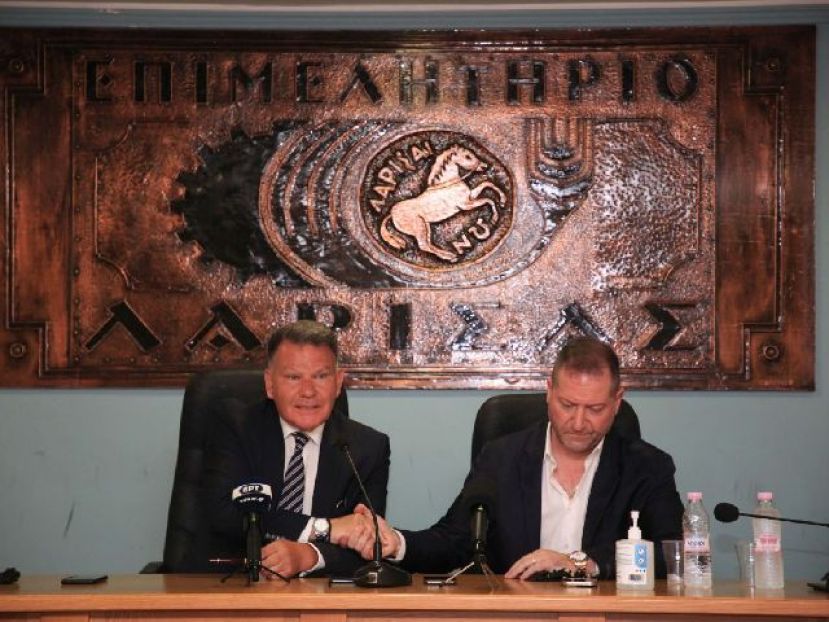 «Συμβόλαιο τιμής με Νταβέλη»