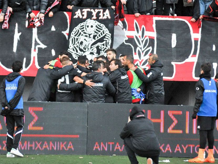 «Ντόπες» και επαφή με Μπακαλάρο