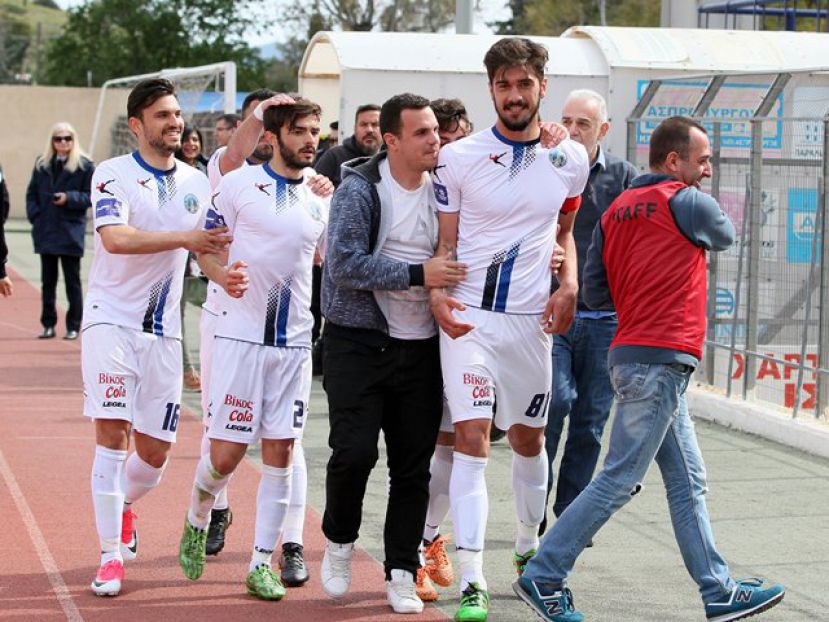 «Σπάσαμε το ρόδι»