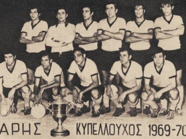Τιμά τους Κυπελλούχους